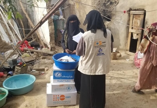 تعمل آلية الاستجابة السريعة التابعة للأمم المتحدة في اليمن بقيادة صندوق الأمم المتحدة للسكان على ضمان وصول المساعدة المنقذة للحي