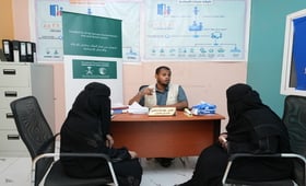 Psychosocial support offered to women and girls at safe spaces.  ©UNFPA Yemen