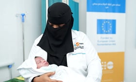 When Mona began working as a midwife in her local health centre 30 years ago, she was the first in Yemen’s Hadramout Governorate