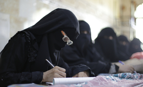 Women learn tailoring skills as part of a vocational training programme at a UNFPA-supported safe space. © UNFPA Yemen | Photo does not depict subject featured in story.