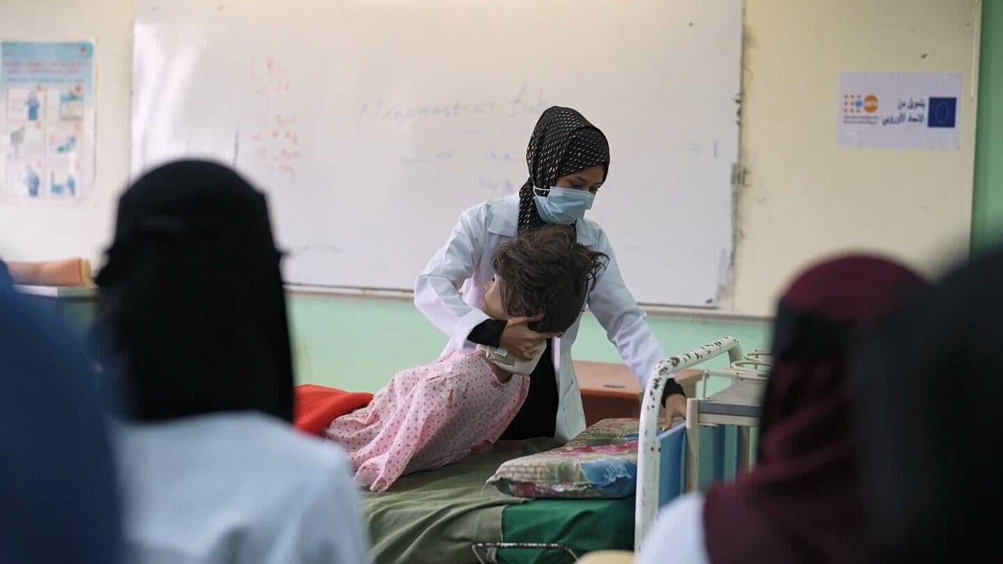 A UNFPA-supported programme to train future midwives at a higher education institute in Aden, Yemen. ©UNFPA Yemen