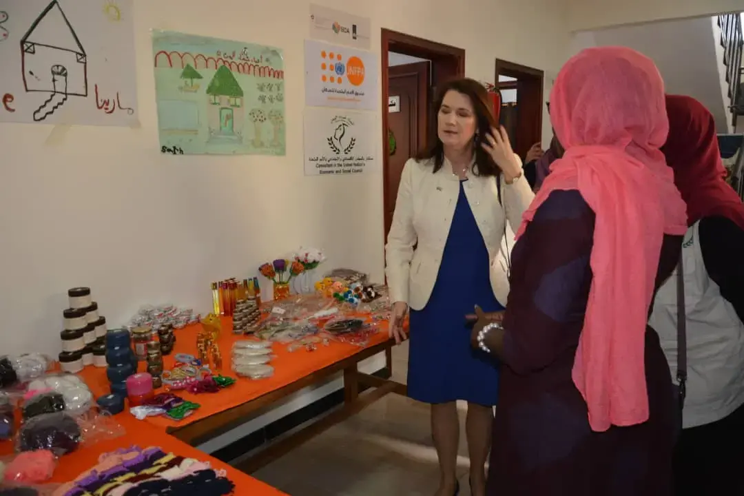 Swedish Foreign Minister visits women's safe spaces in south Yemen 